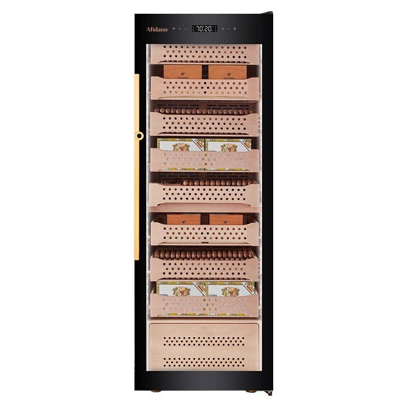 B6 — Cigar humidor, 1500 cigars